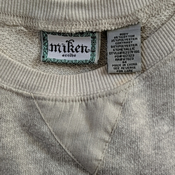 Sweater - Picture 7 of 8